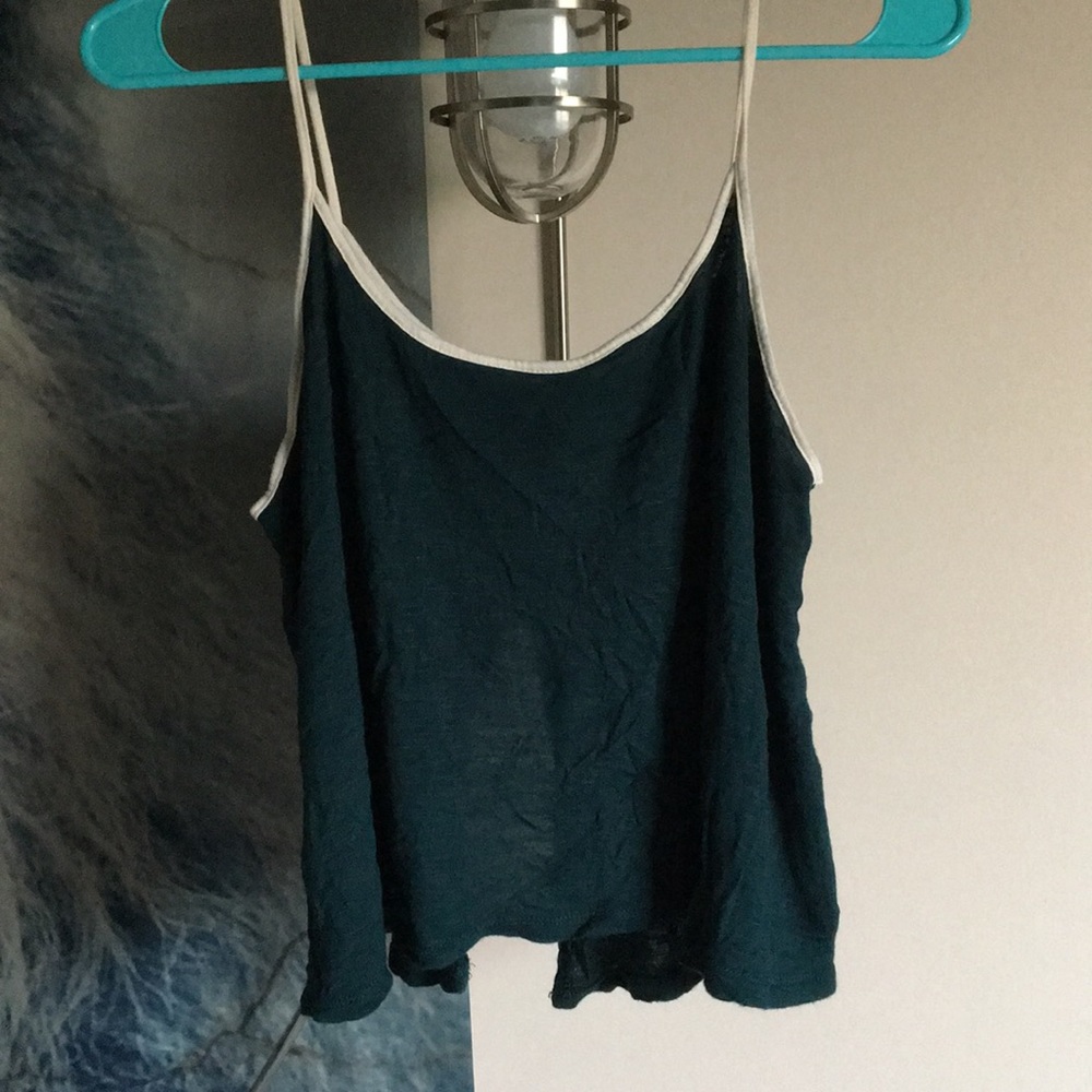 Tresics Crop Top